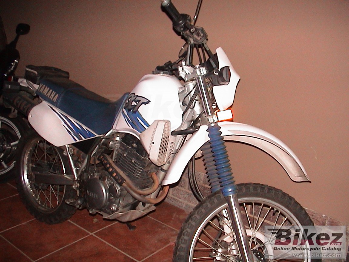 Big nymous user. xt 350 picture and wallpaper from Bikez.com